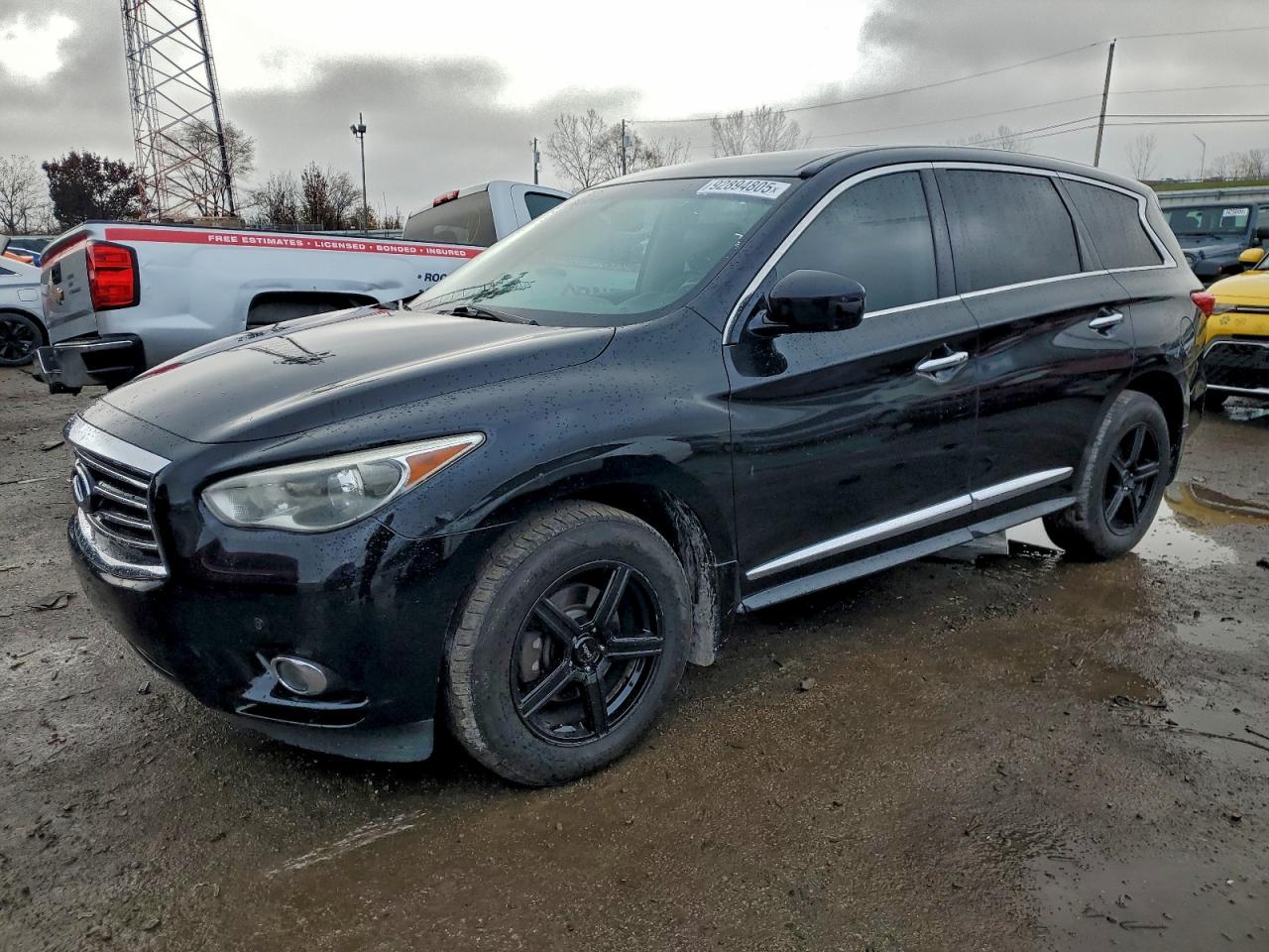 INFINITI JX35 2013
