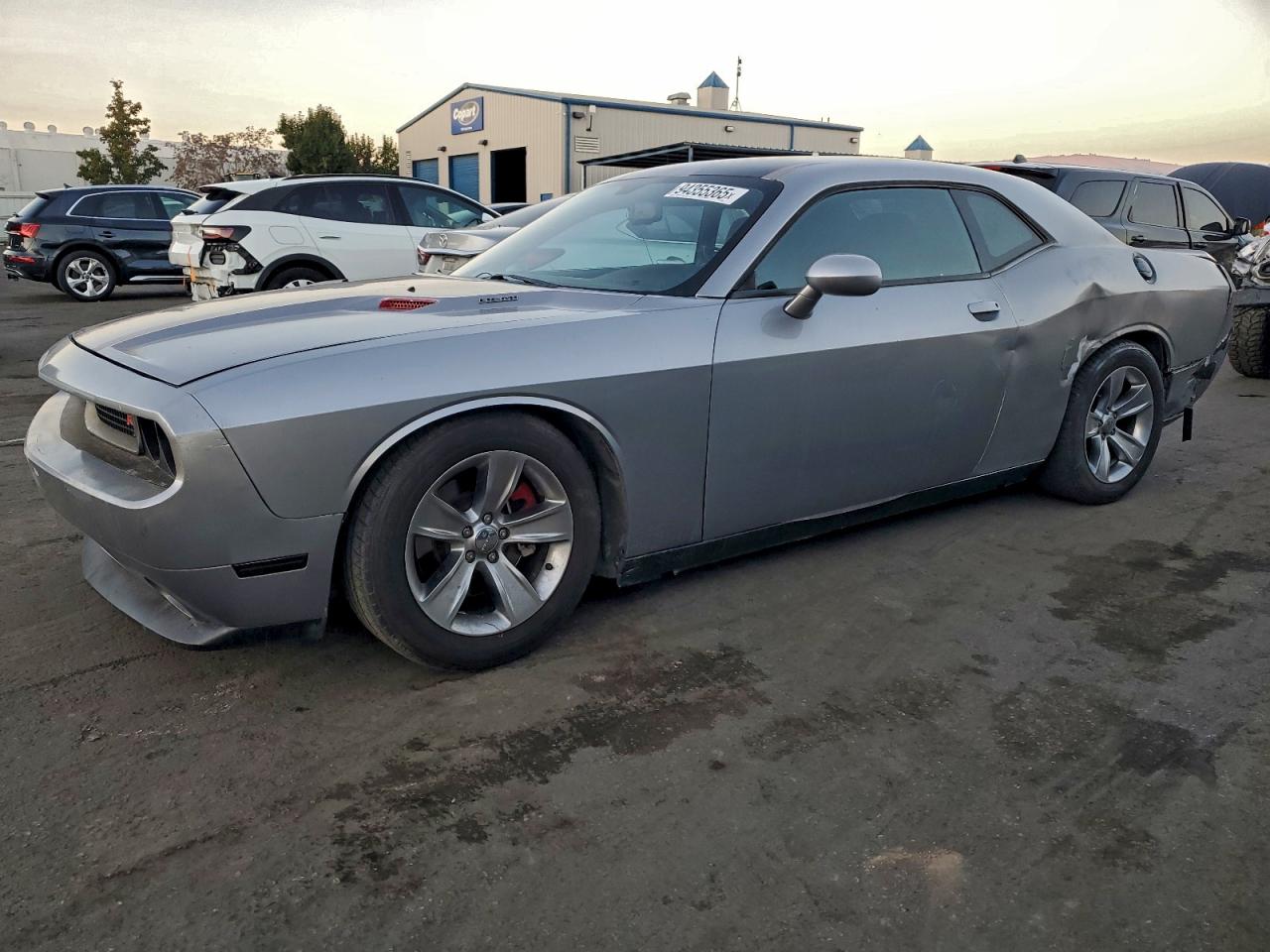 DODGE CHALLENGER 2013
