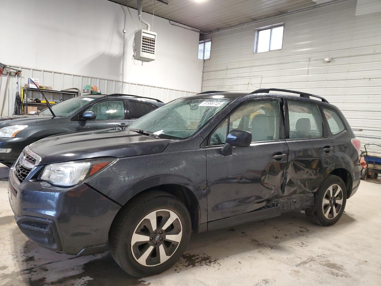 SUBARU FORESTER 2 2018