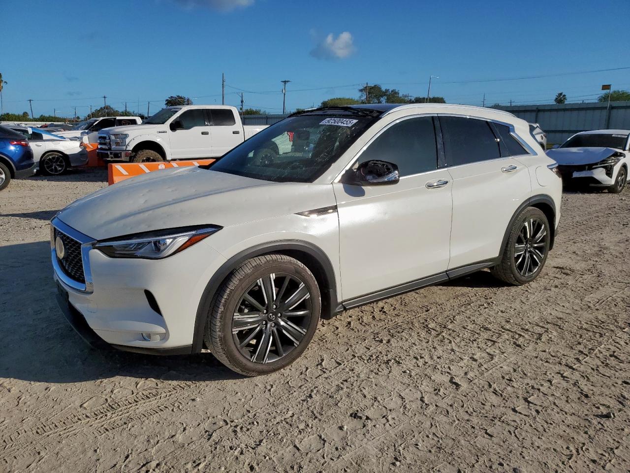 INFINITI QX50 2021