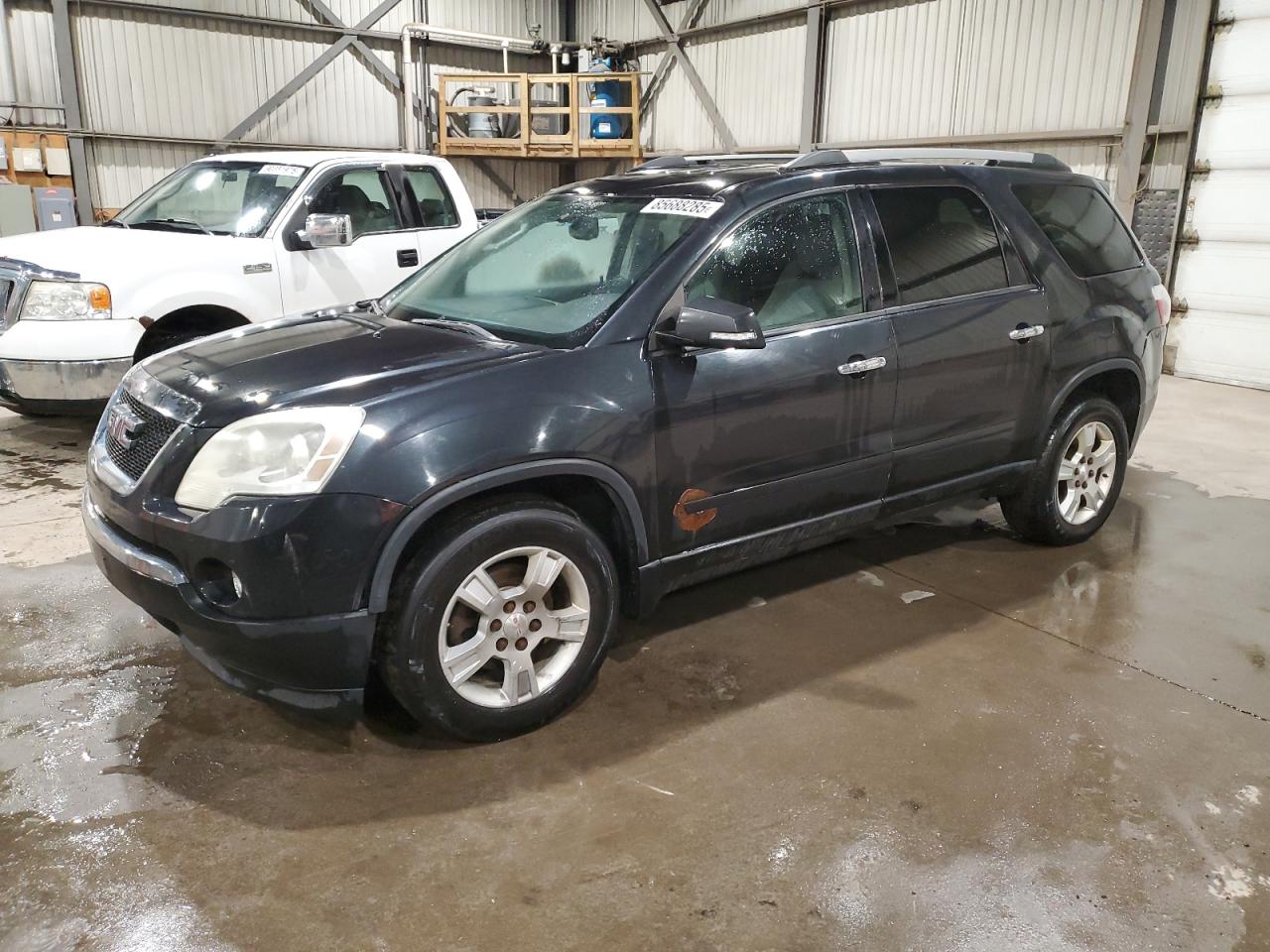 GMC ACADIA SLE 2011
