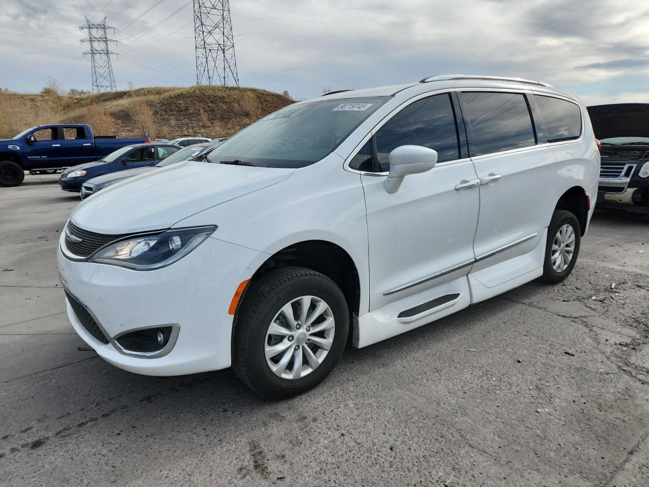 CHRYSLER PACIFICA 2019