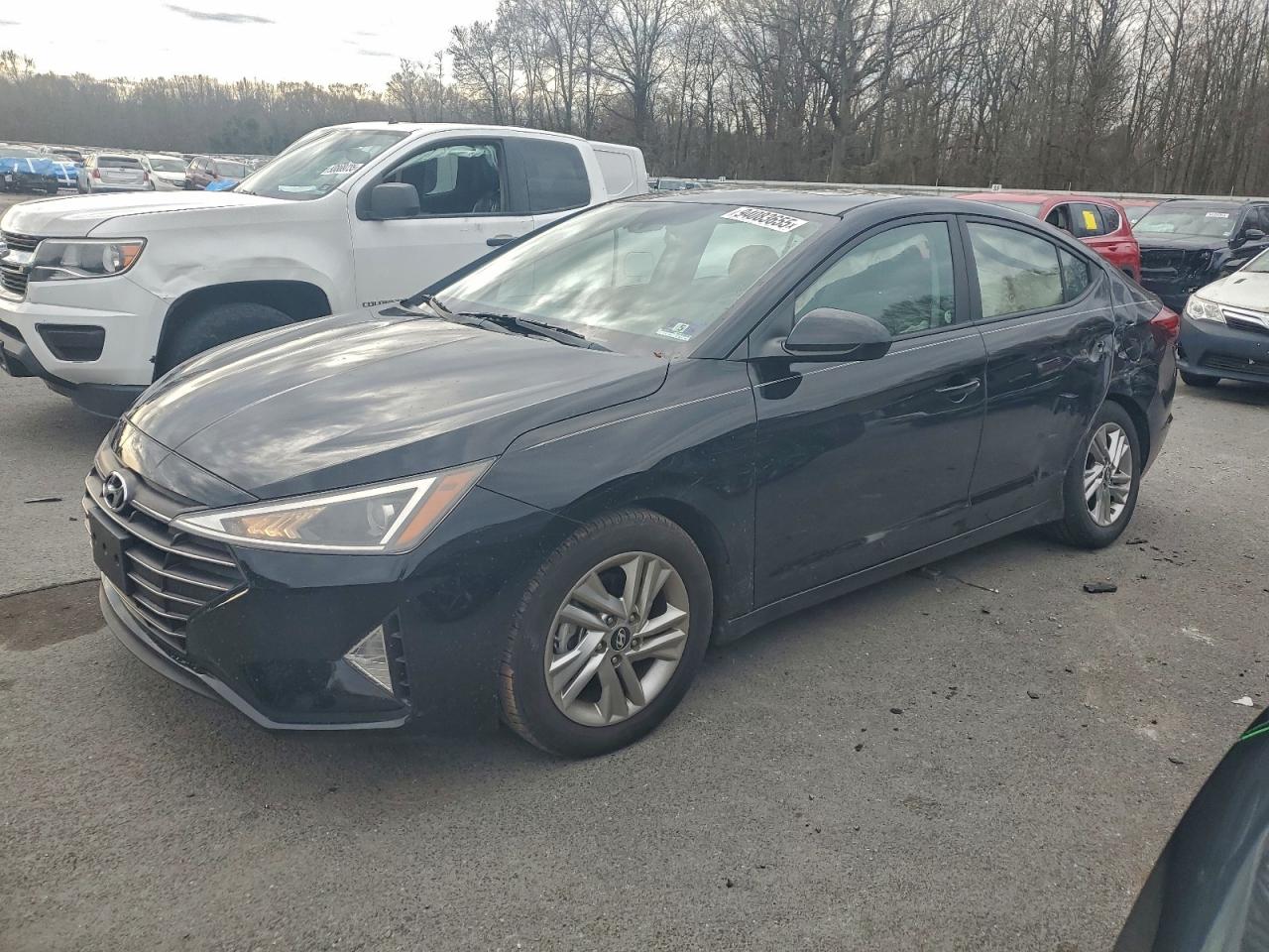 HYUNDAI ELANTRA 2019