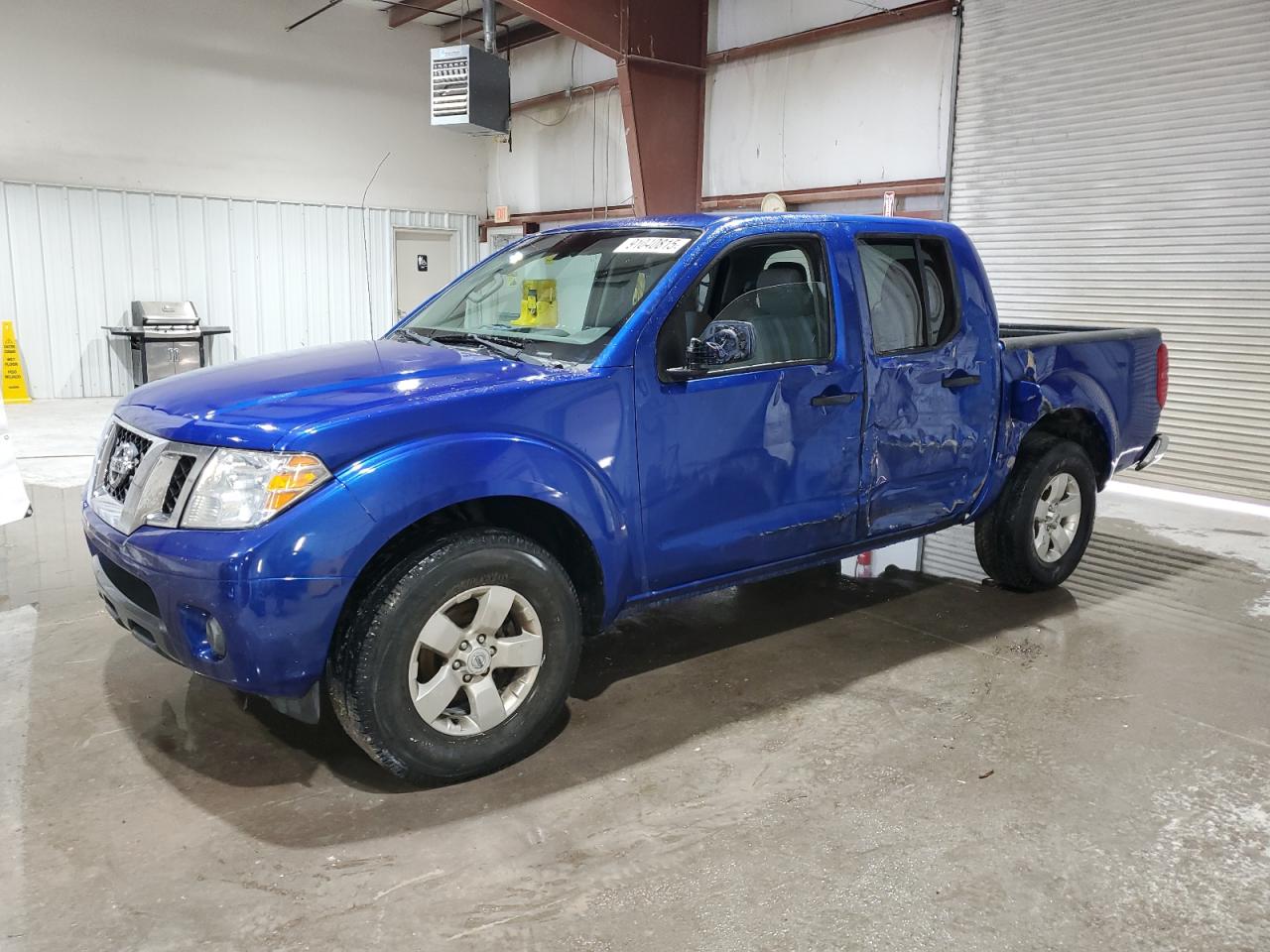 NISSAN FRONTIER 2012