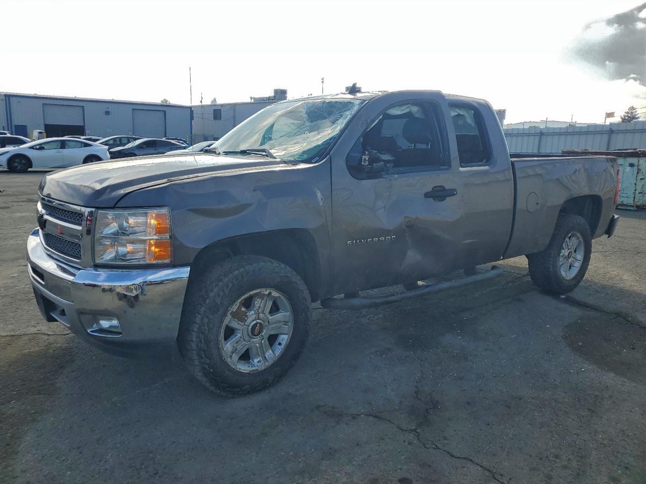 CHEVROLET SILVERADO 2013