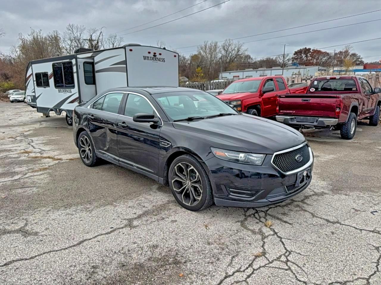 FORD TAURUS SHO 2016