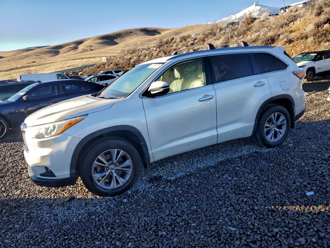 TOYOTA HIGHLANDER 2015