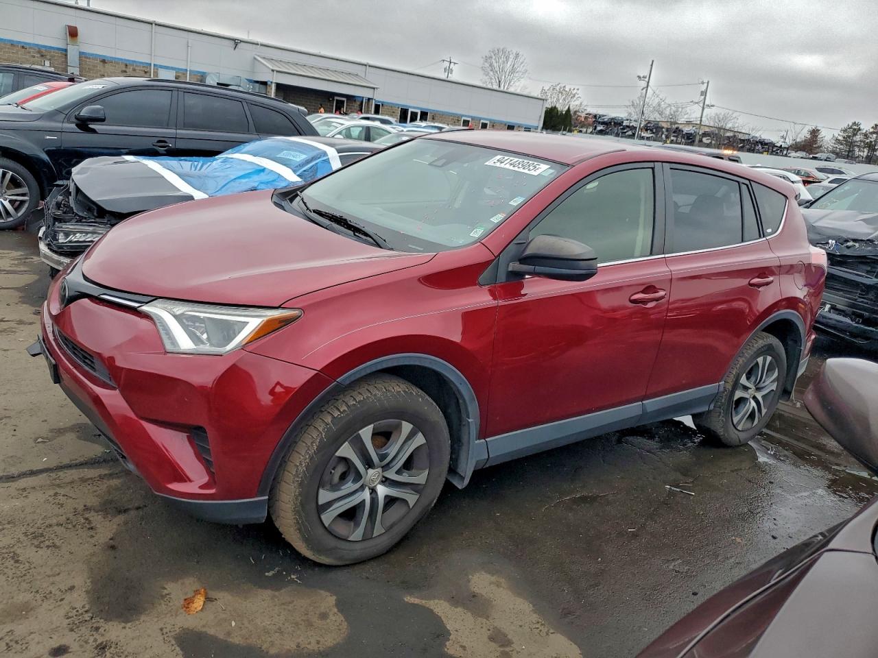 TOYOTA RAV4 LE 2018