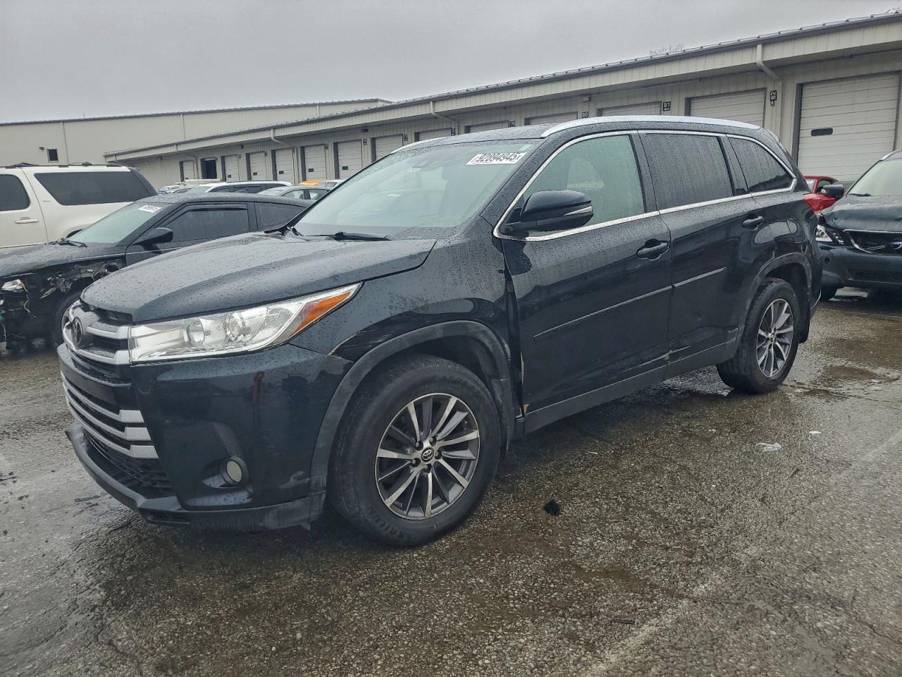 TOYOTA HIGHLANDER 2019
