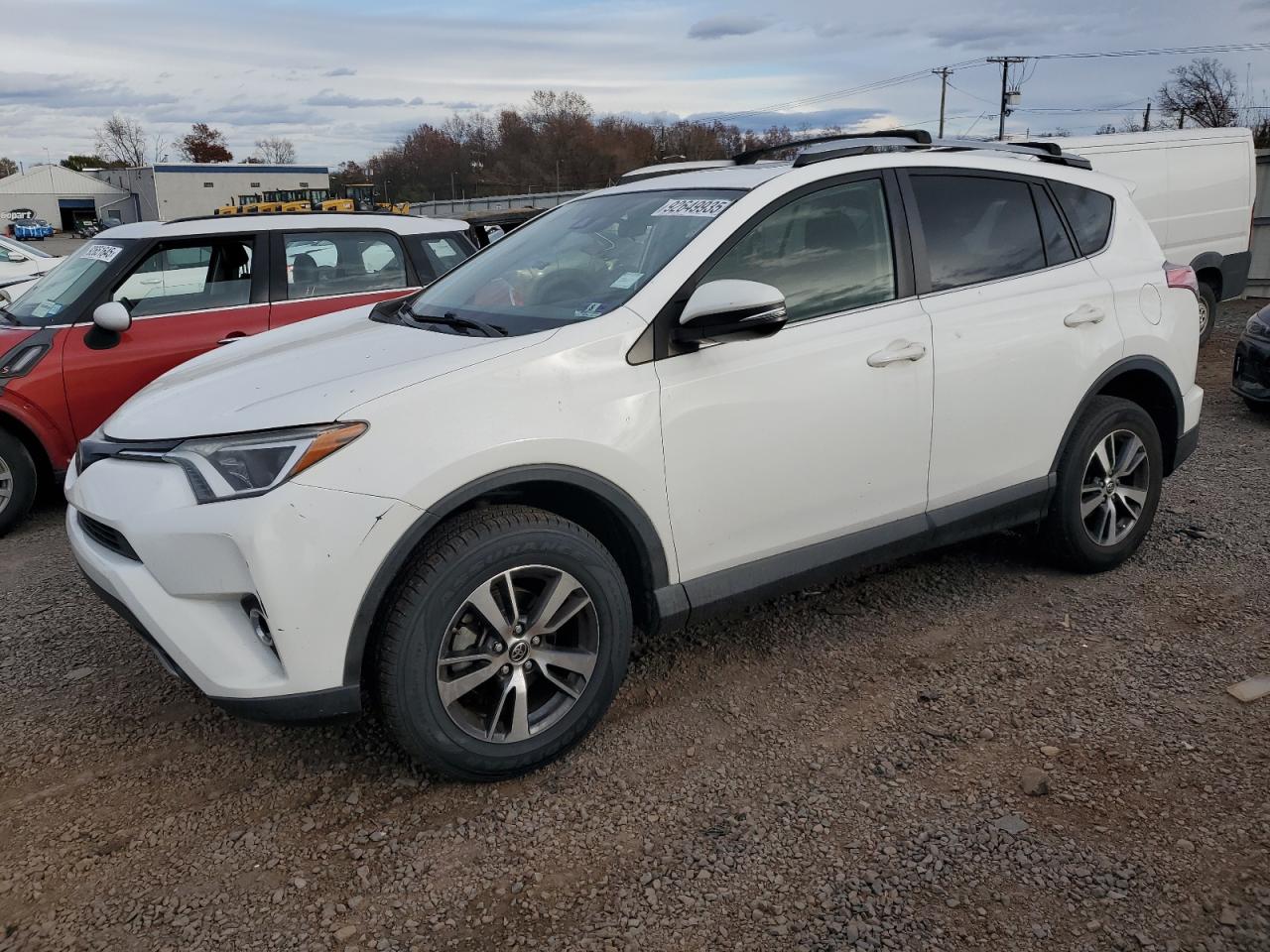 TOYOTA RAV4 XLE 2017