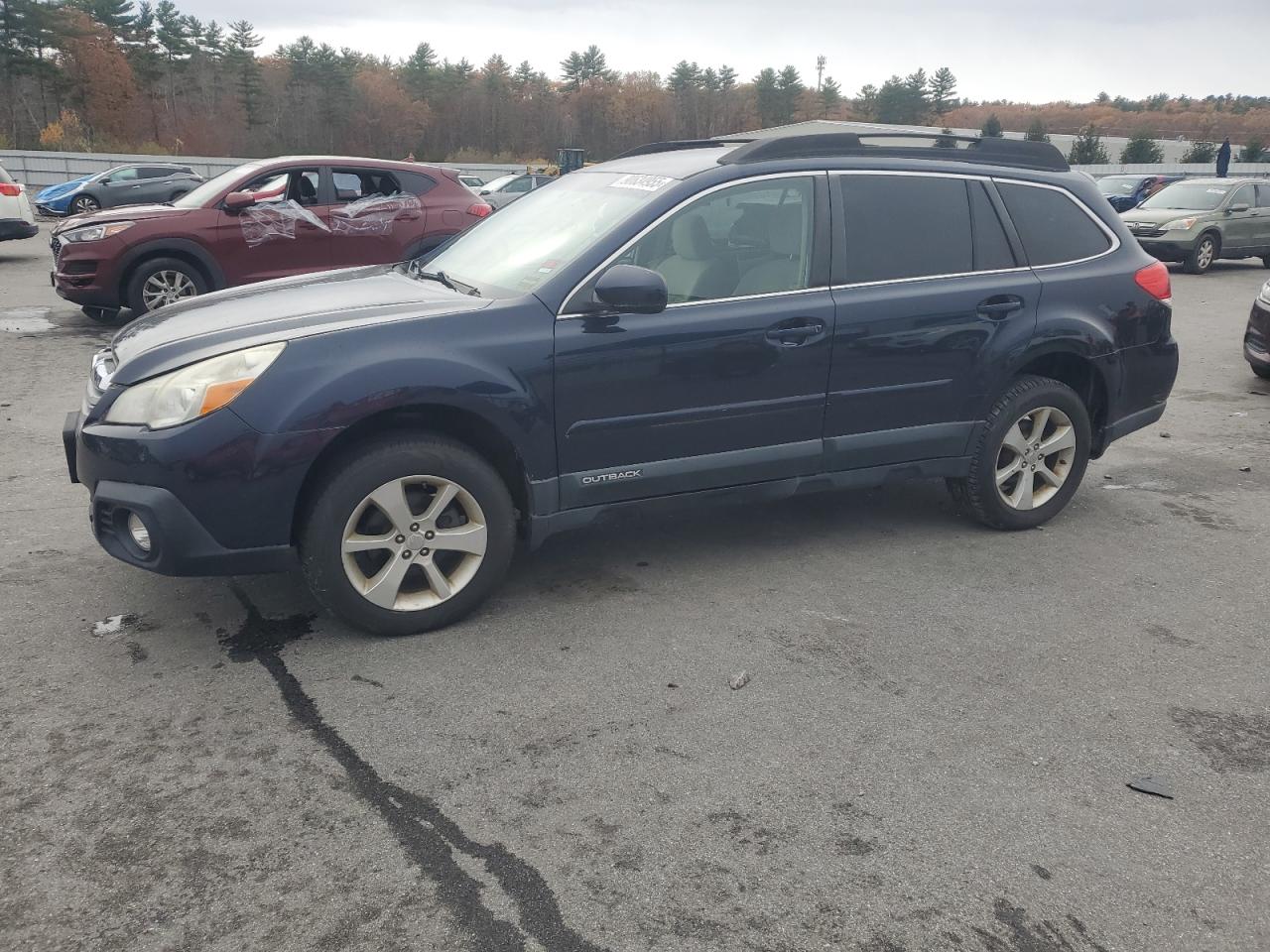SUBARU OUTBACK 2. 2013