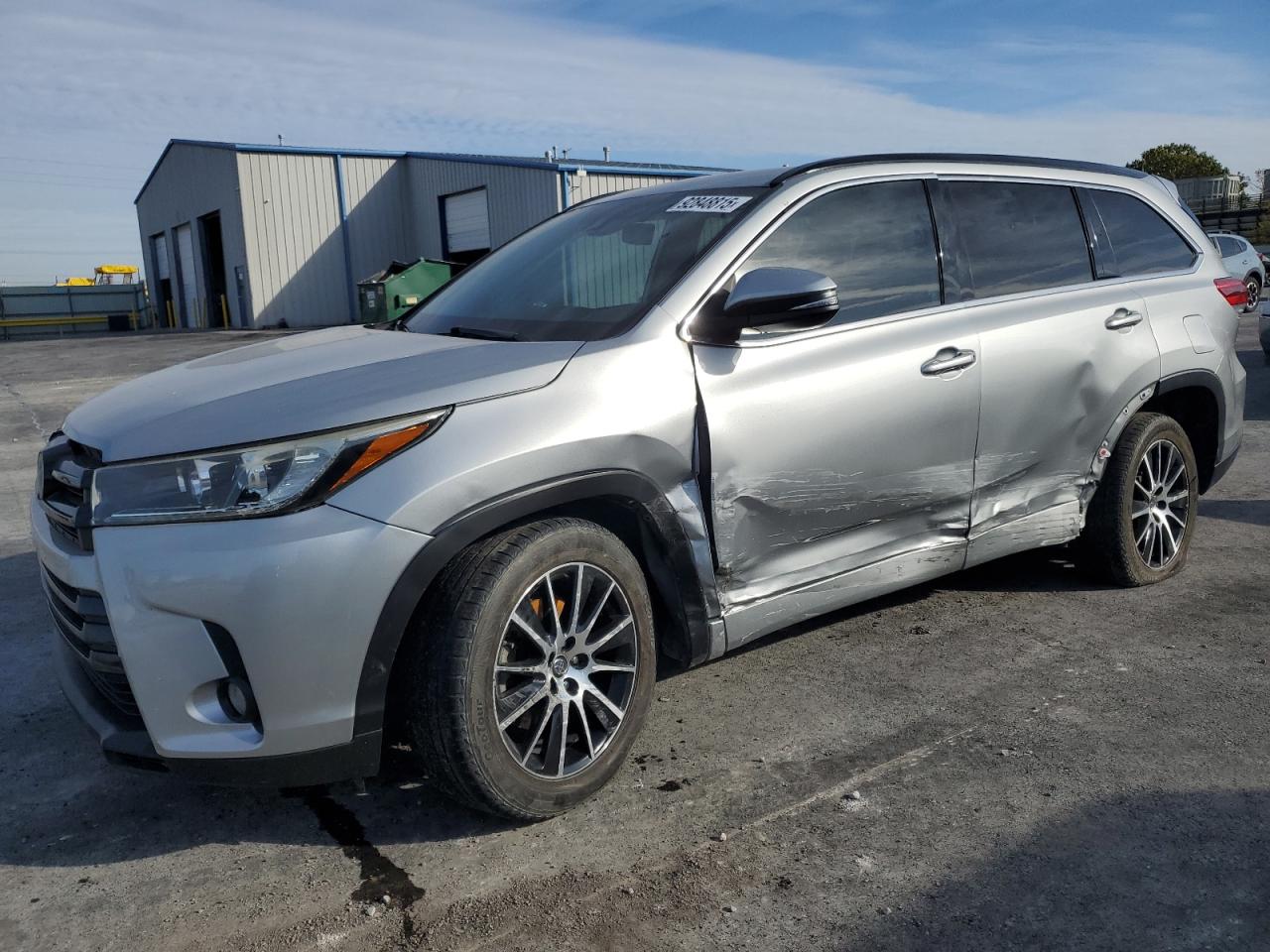 TOYOTA HIGHLANDER 2018