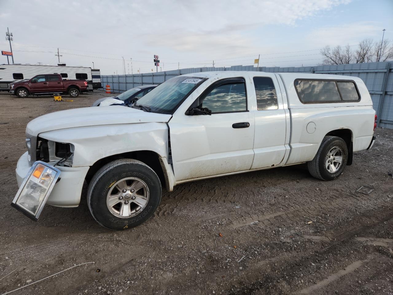 DODGE DAKOTA ST 2011
