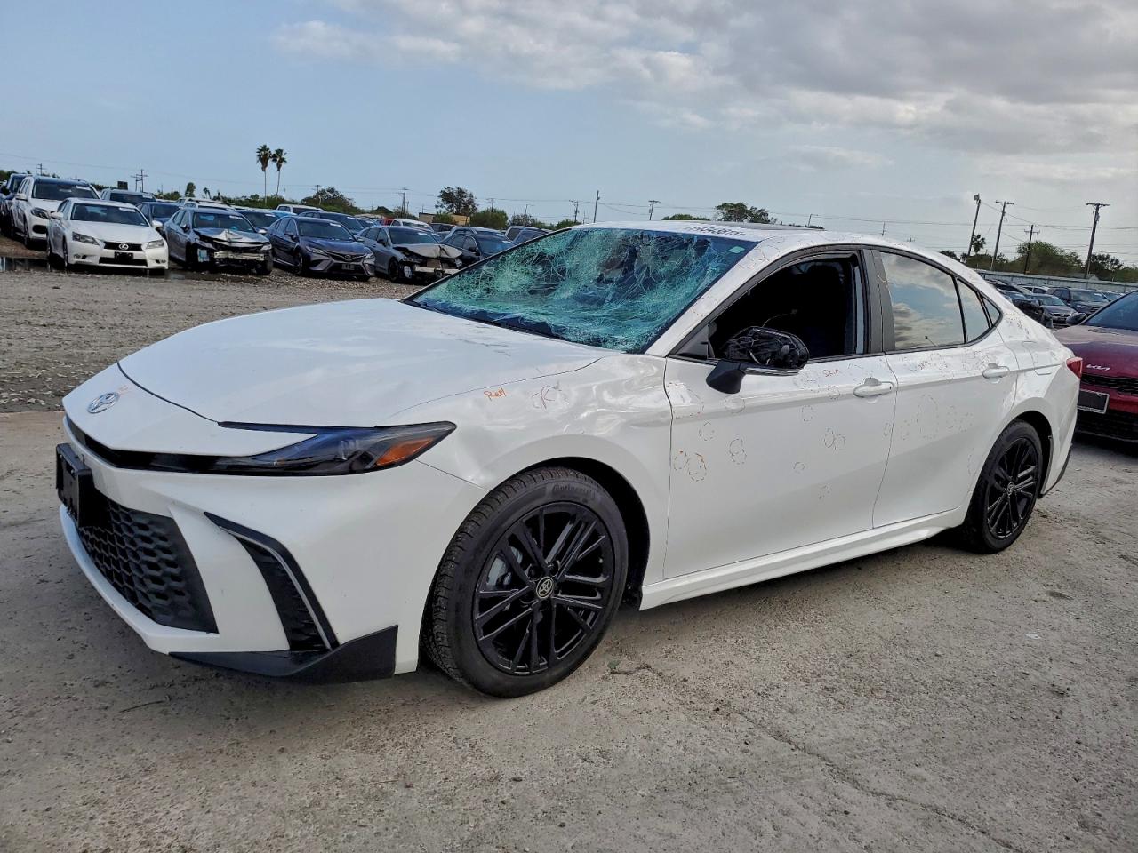 TOYOTA CAMRY XSE 2025