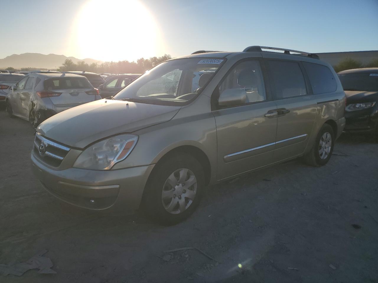 HYUNDAI ENTOURAGE 2007