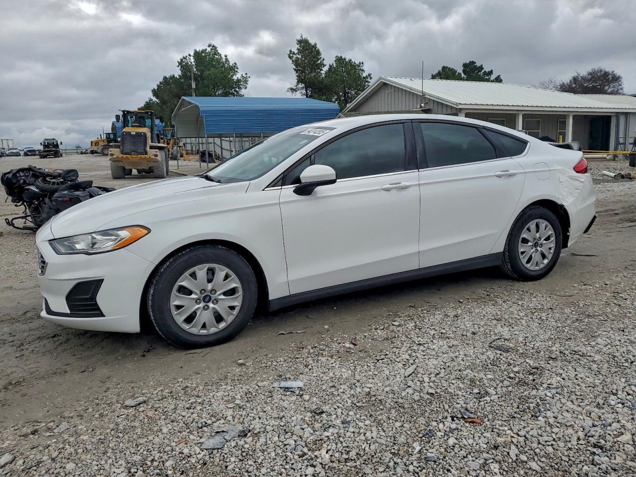 FORD FUSION S 2020