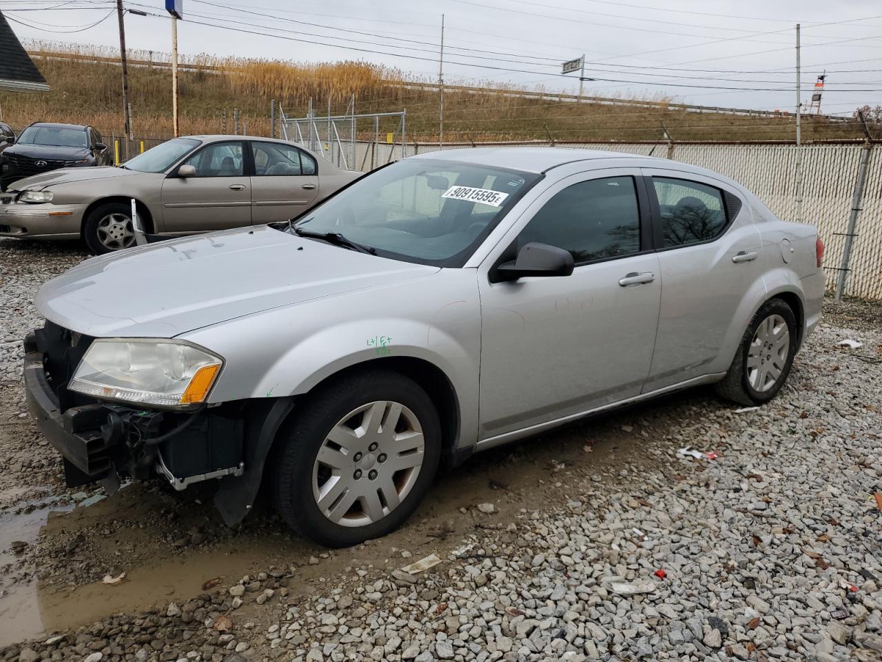 DODGE AVENGER EX 2011