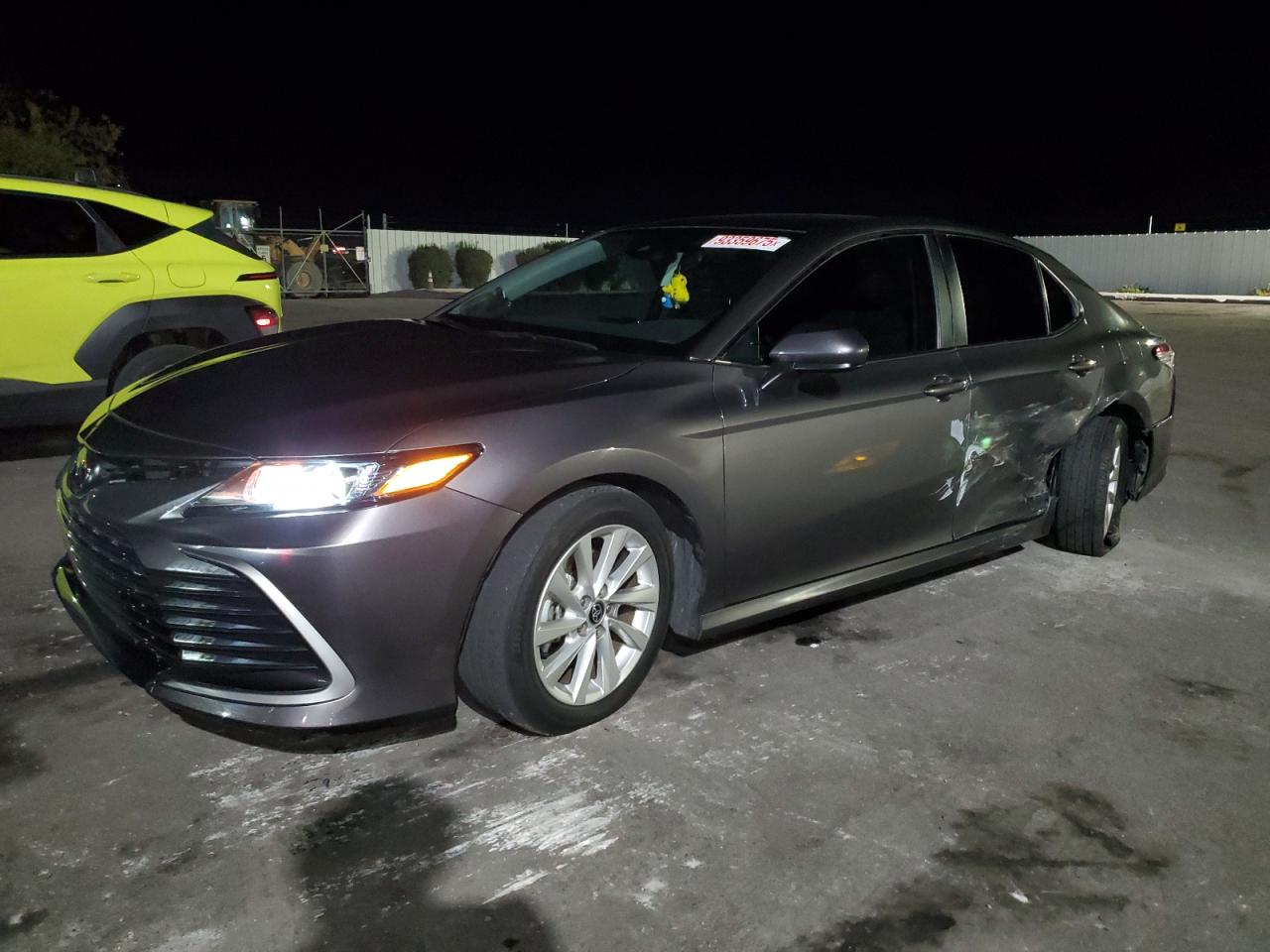 TOYOTA CAMRY LE 2023