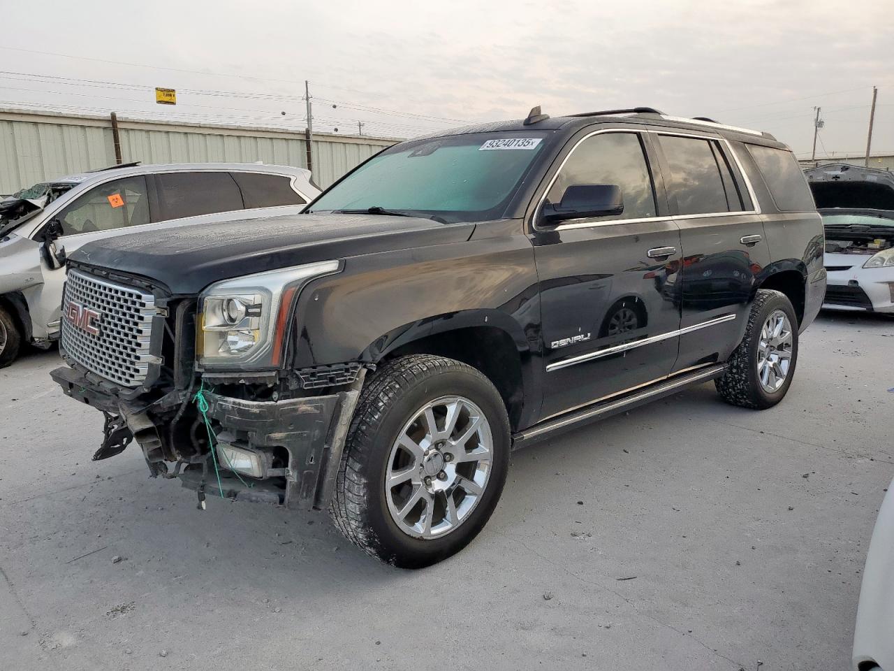 GMC YUKON DENA 2015