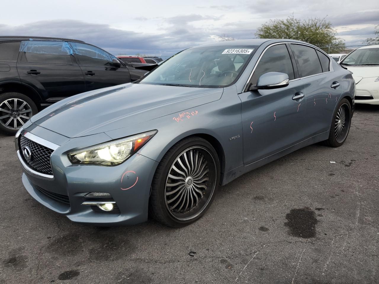 INFINITI Q50 HYBRID 2015