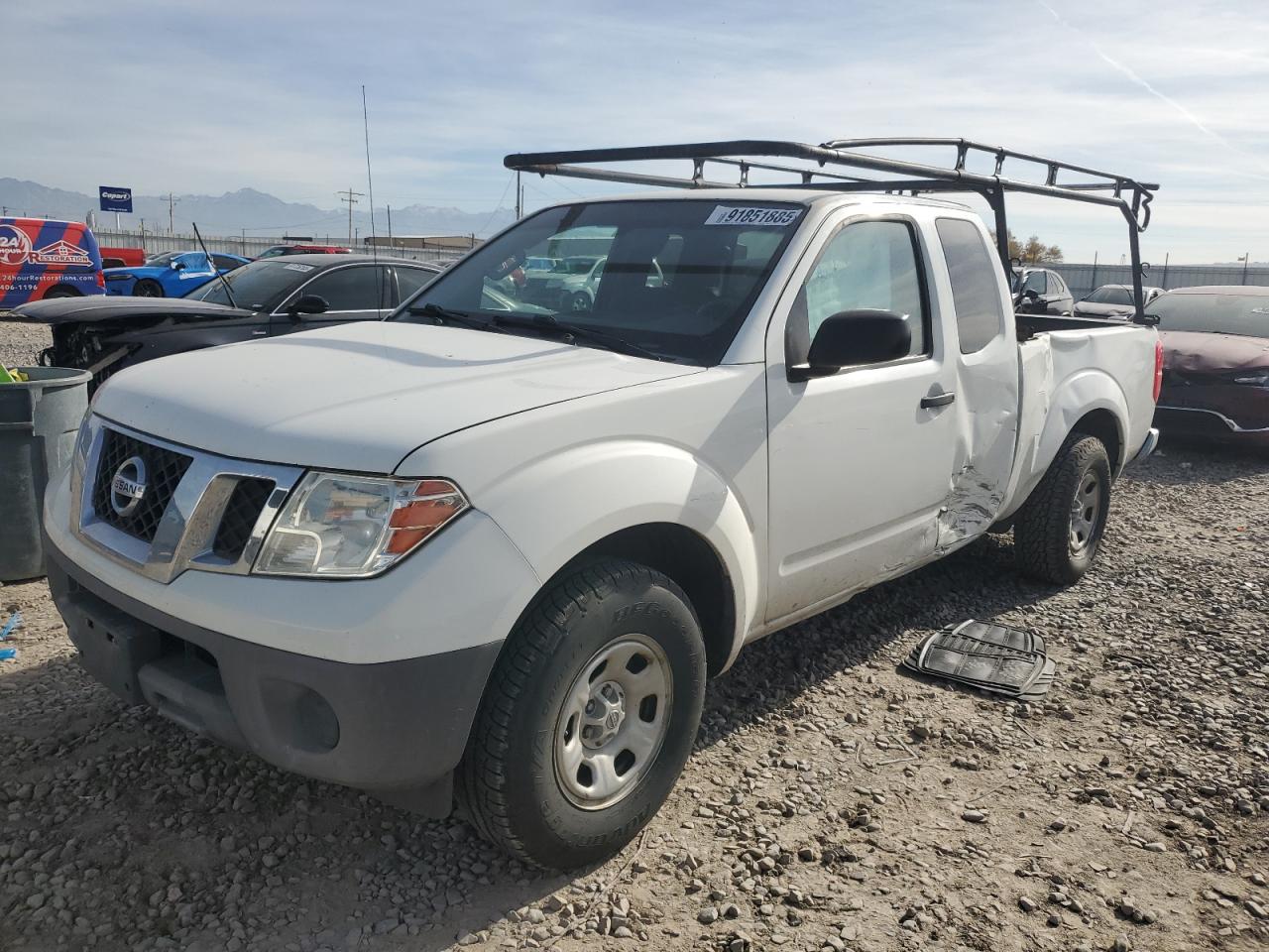 NISSAN FRONTIER 2016