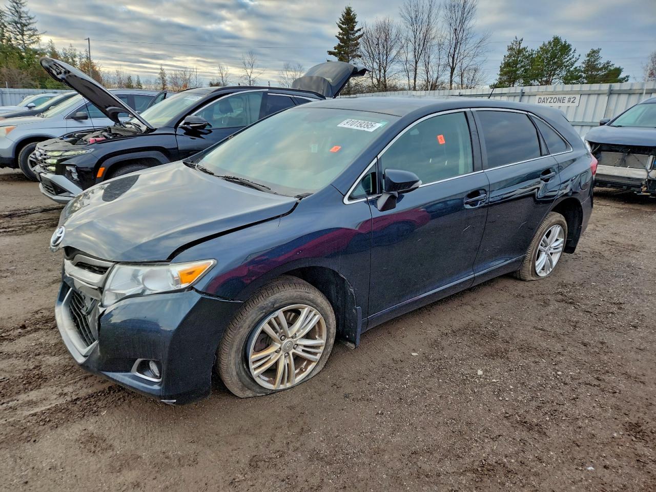 TOYOTA VENZA XLE 2016