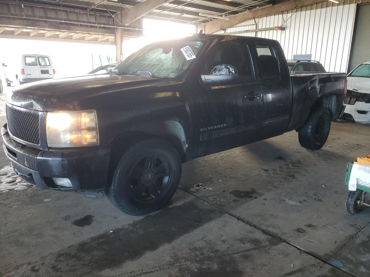 CHEVROLET SILVERADO 2011