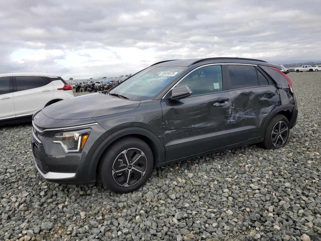 KIA NIRO EX 2025