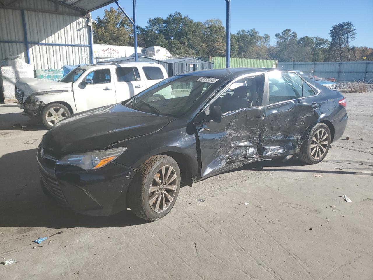 TOYOTA CAMRY LE 2017