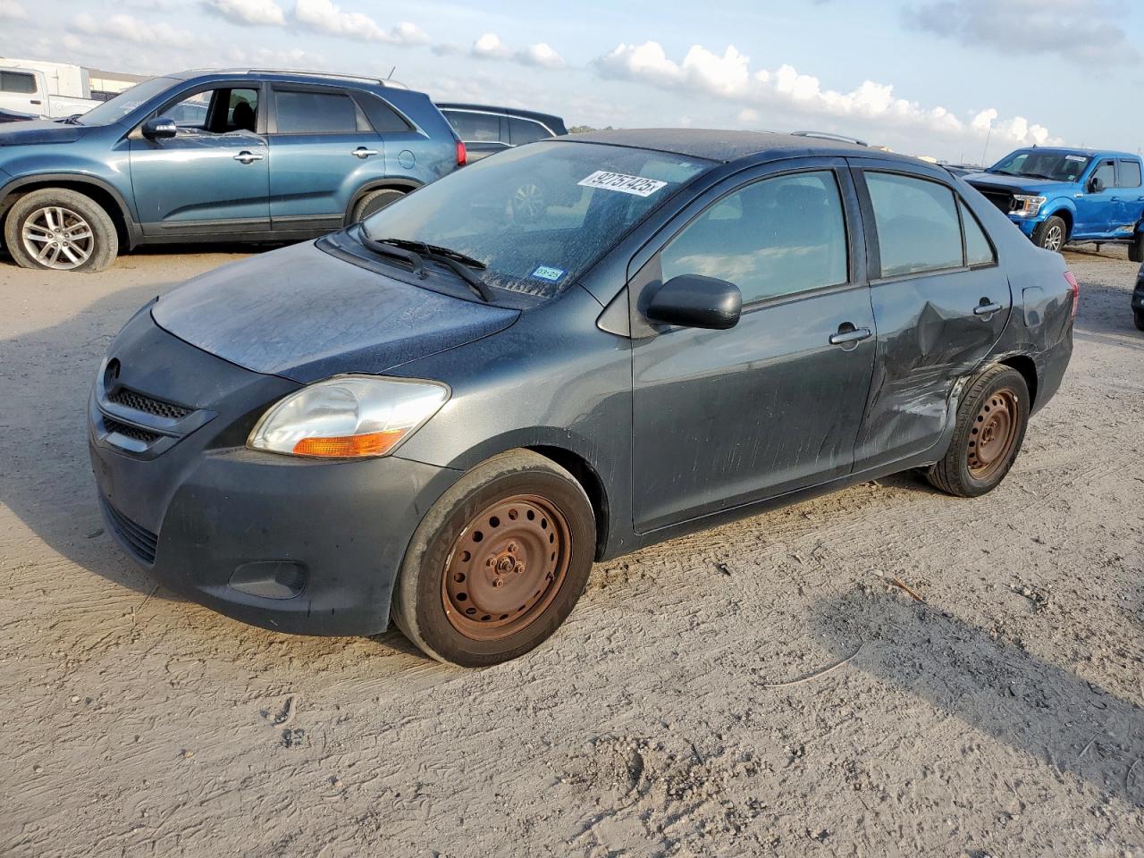 TOYOTA YARIS 2008