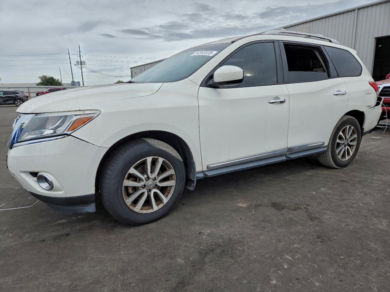 NISSAN PATHFINDER 2013