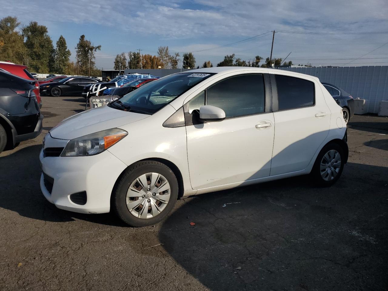 TOYOTA YARIS 2013