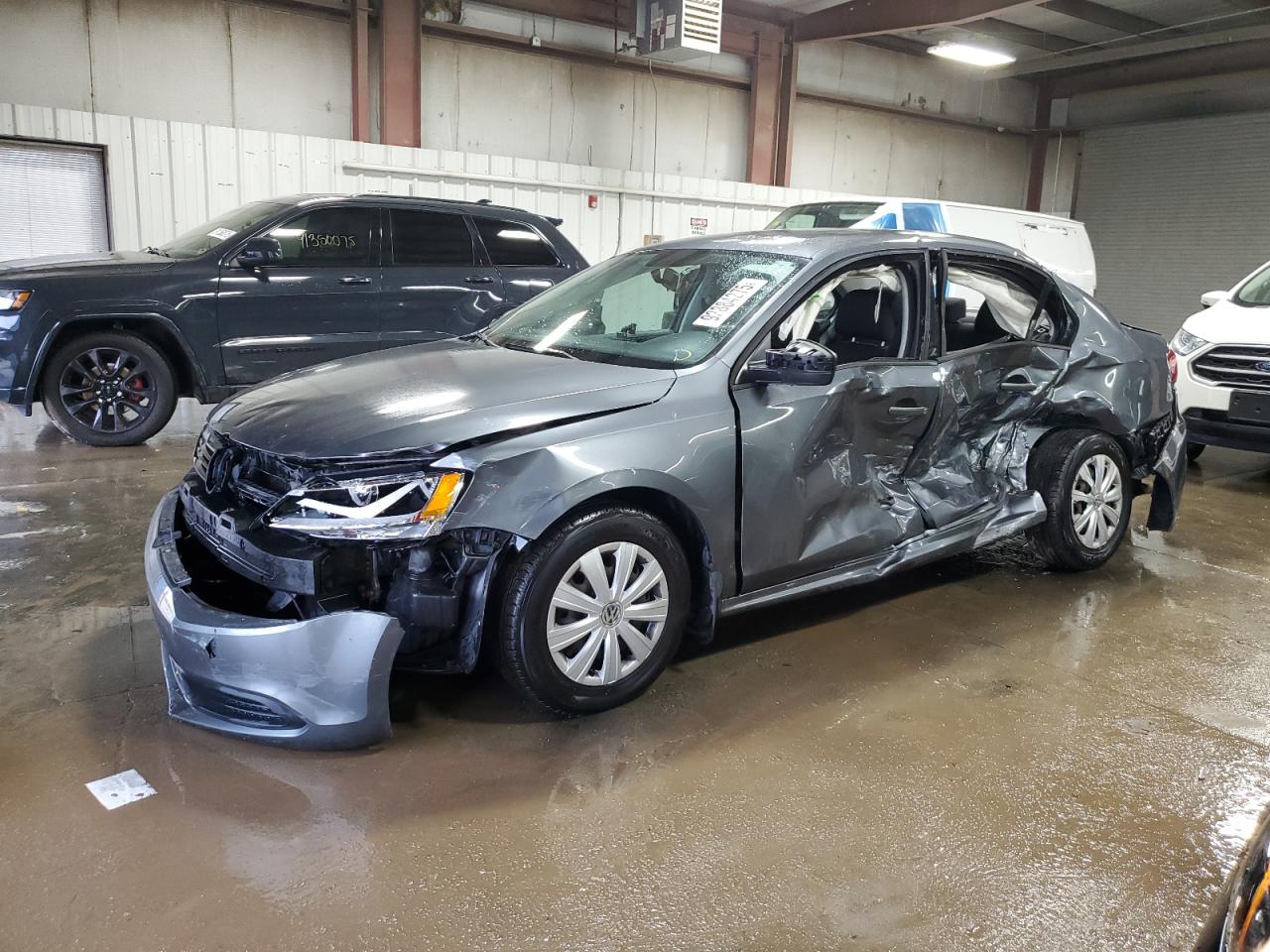 VOLKSWAGEN JETTA BASE 2013