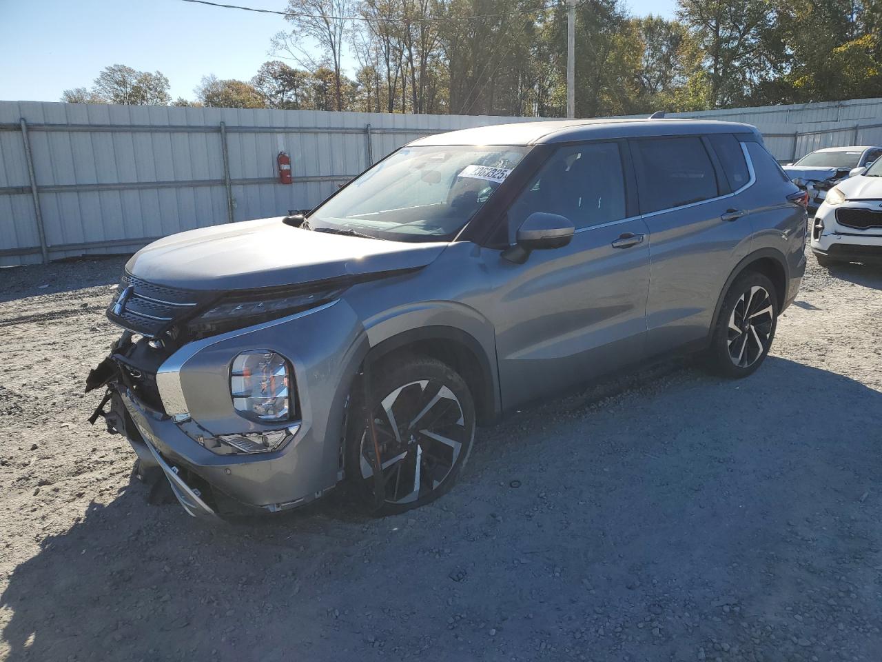 MITSUBISHI OUTLANDER 2023