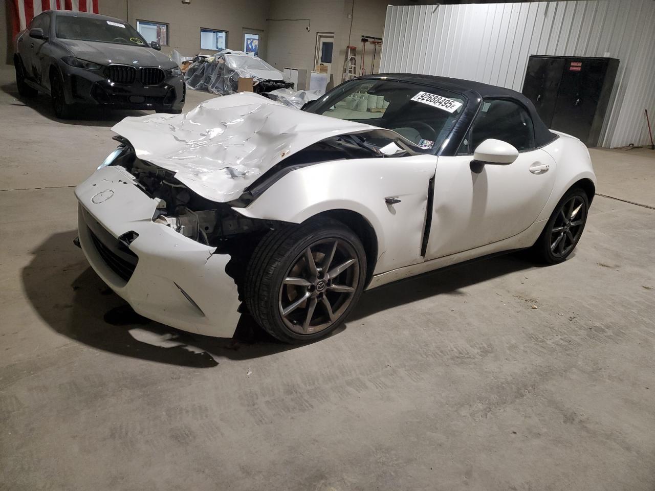 MAZDA MX-5 MIATA 2016