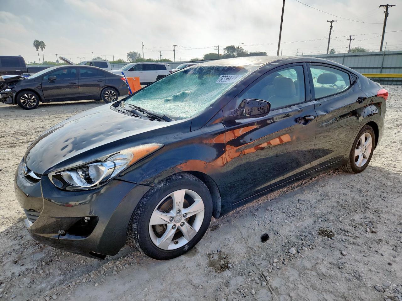 HYUNDAI ELANTRA GL 2013