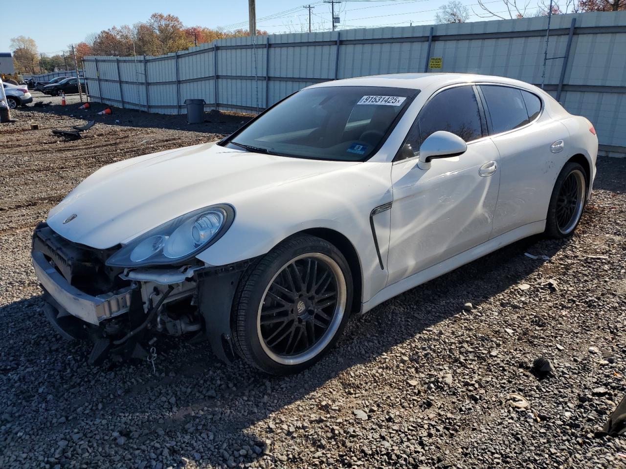 PORSCHE PANAMERA 2 2011