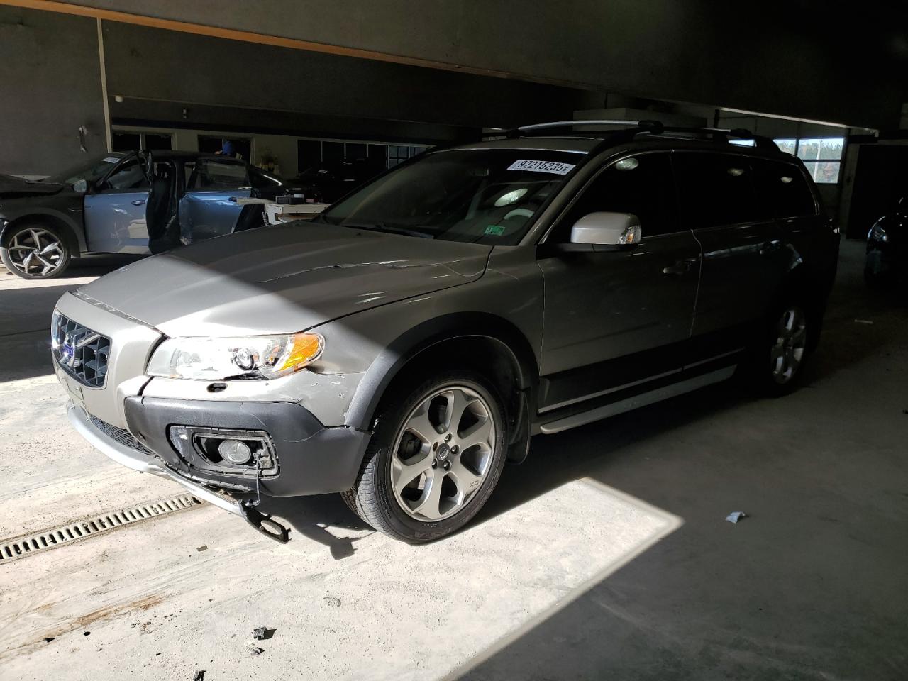 VOLVO XC70 T6 2011