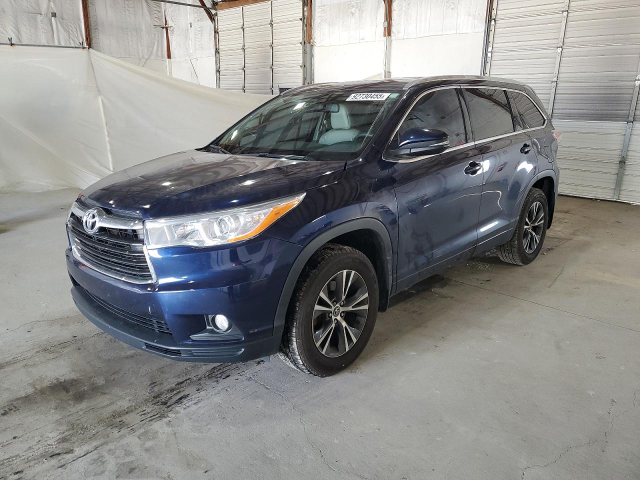 TOYOTA HIGHLANDER 2016