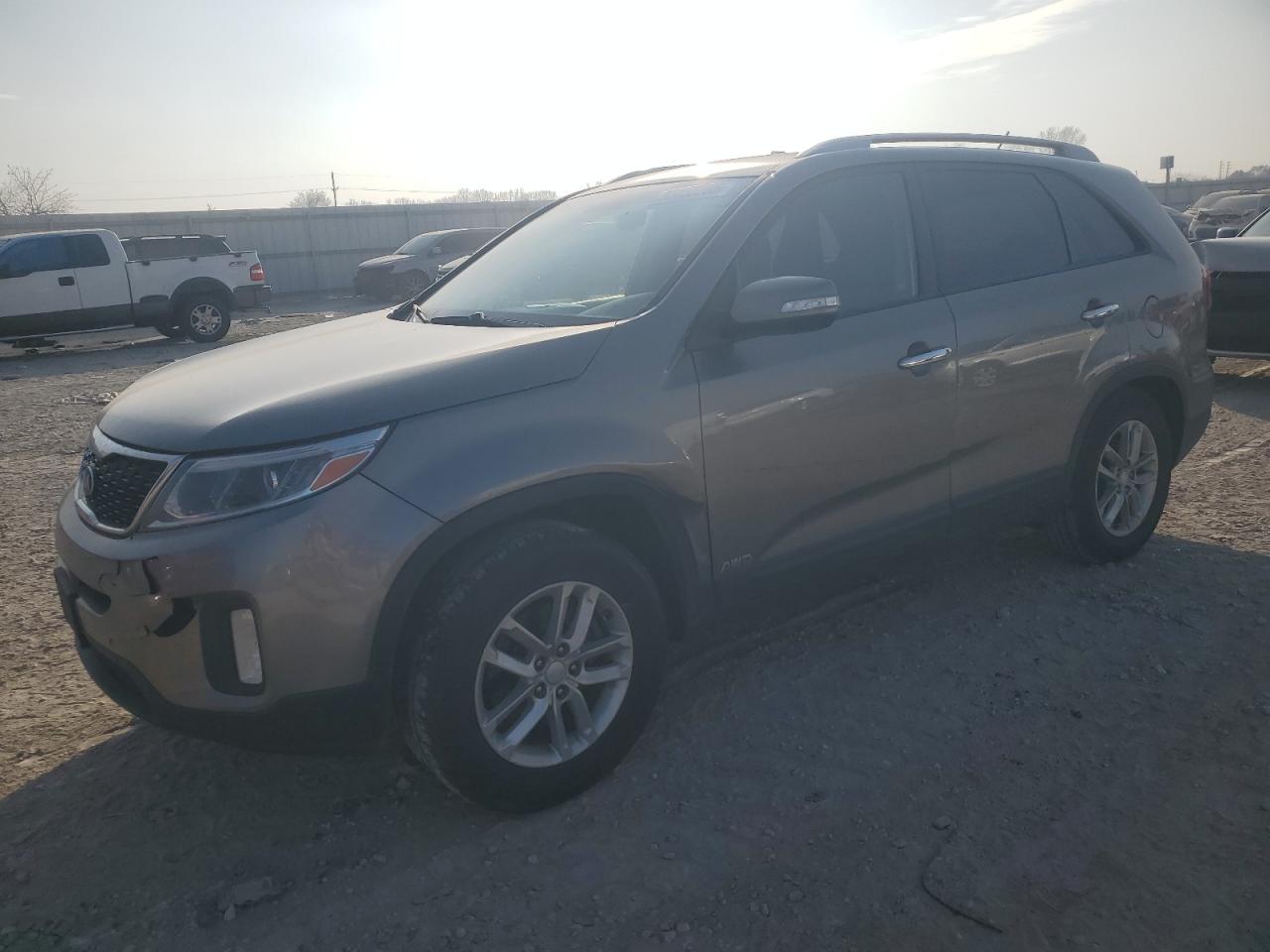 KIA SORENTO LX 2014