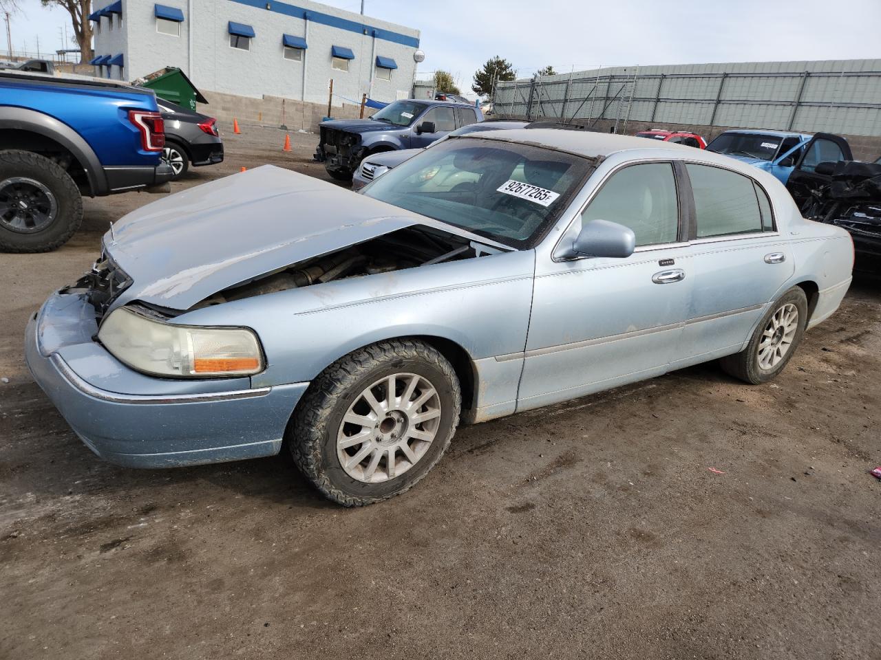 LINCOLN TOWN CAR S 2007