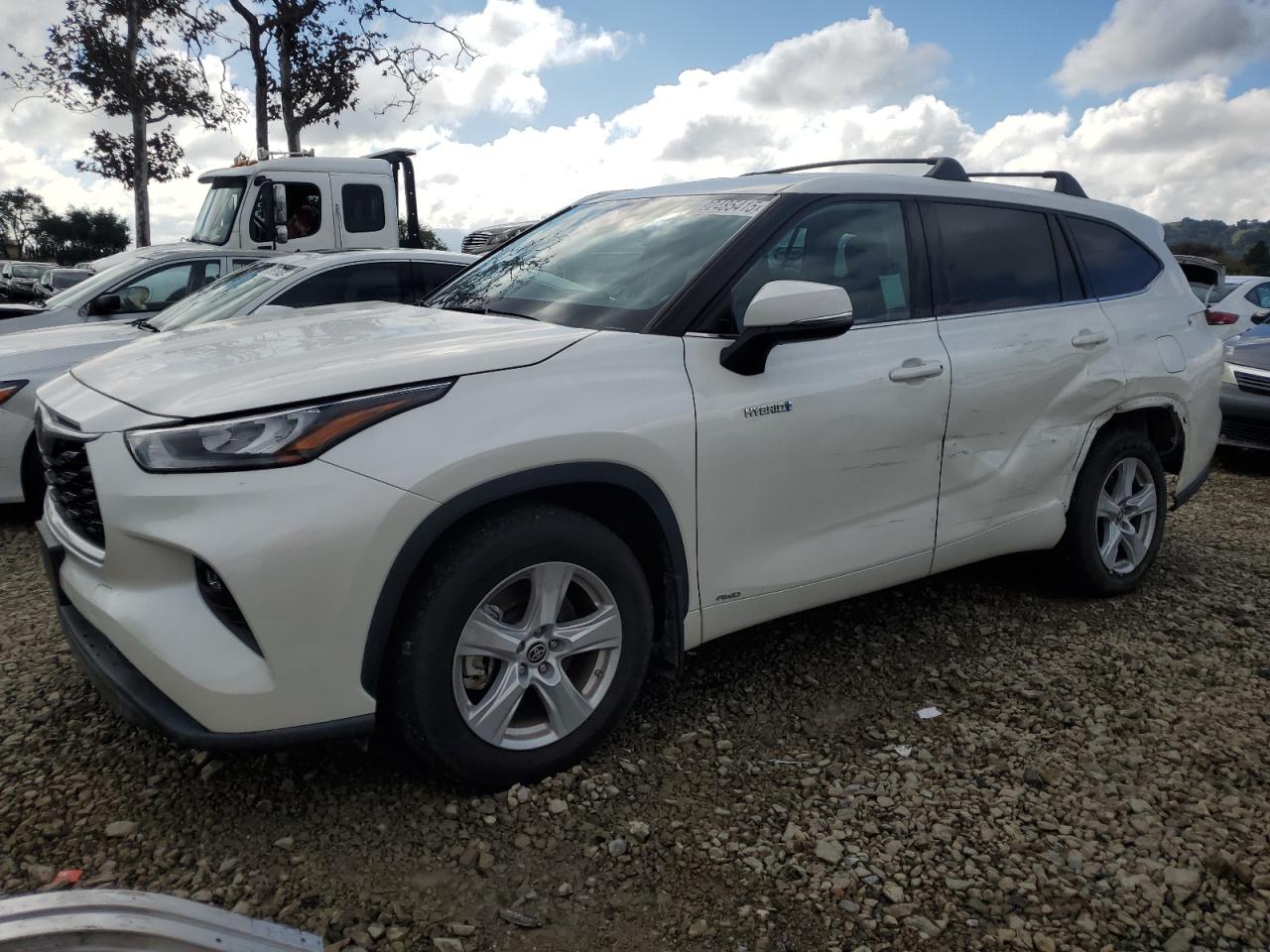 TOYOTA HIGHLANDER 2020