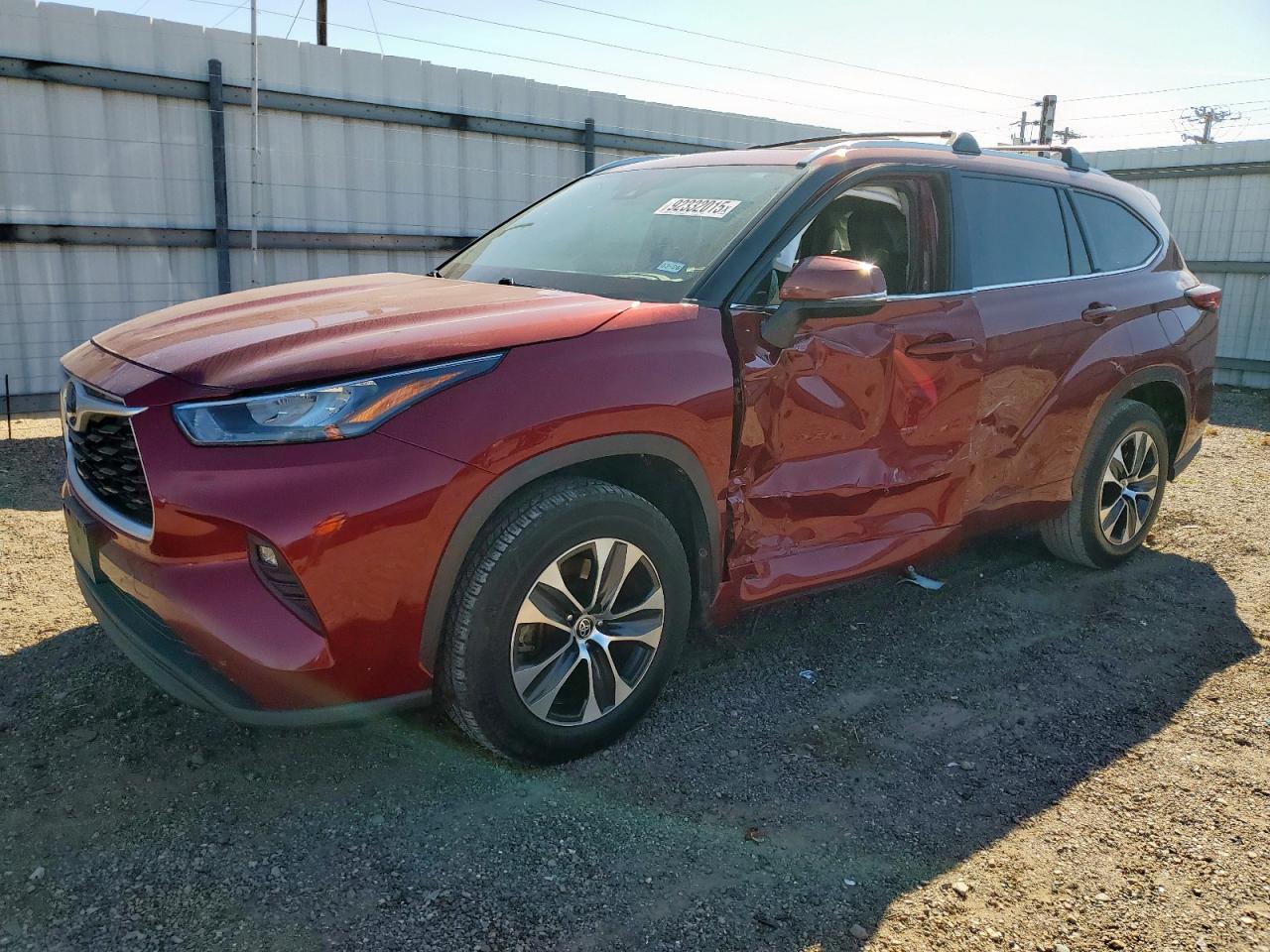 TOYOTA HIGHLANDER 2020