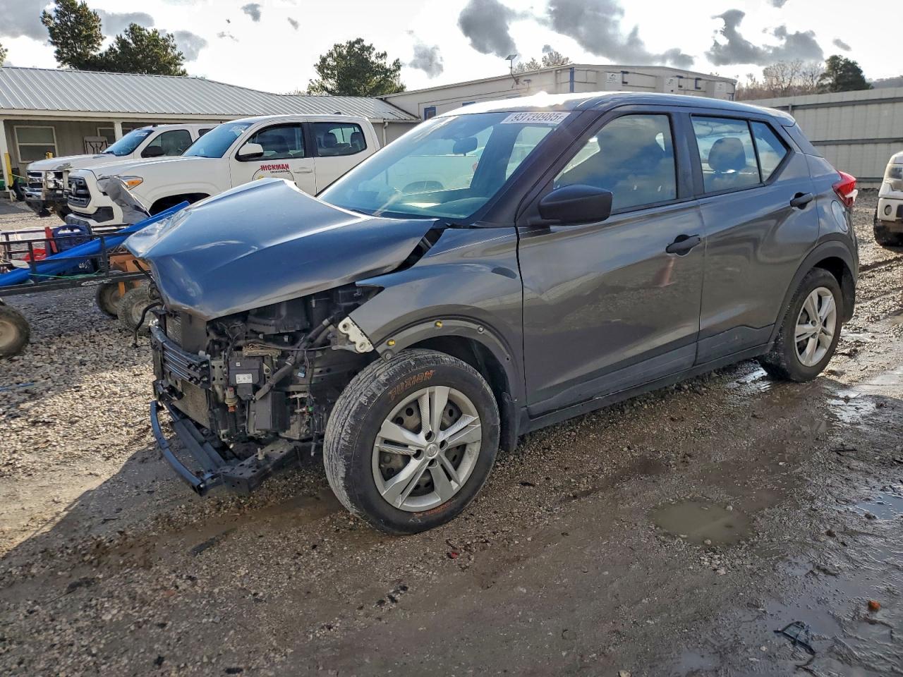 NISSAN KICKS 2020