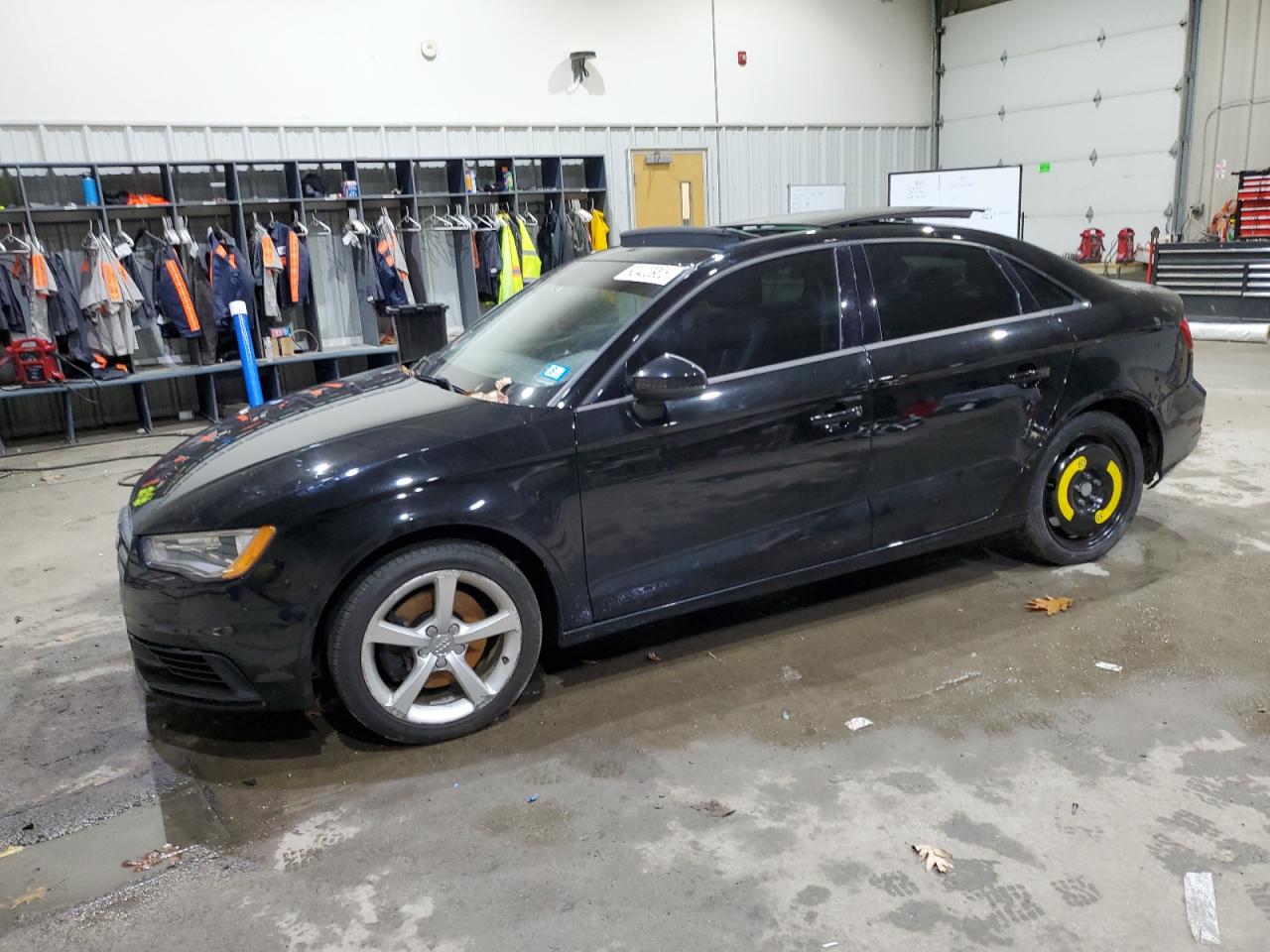 AUDI A3 PREMIUM 2015