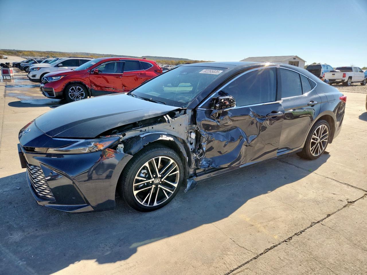 TOYOTA CAMRY 2025