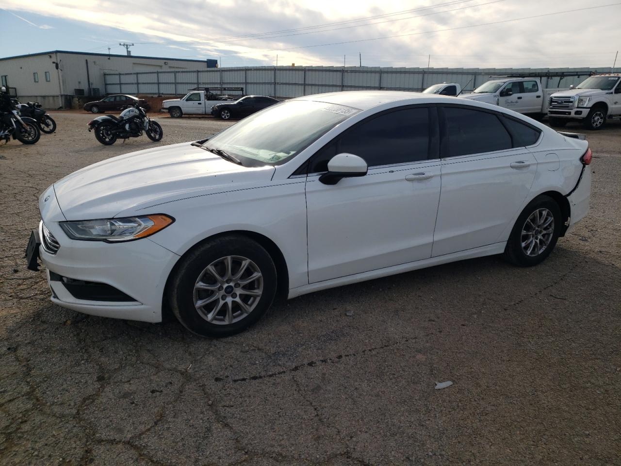 FORD FUSION S 2017