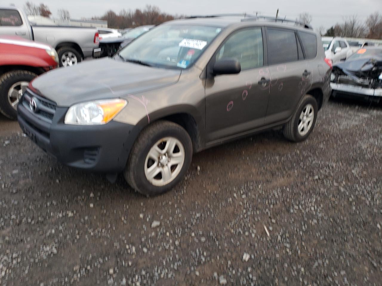TOYOTA RAV4 2012