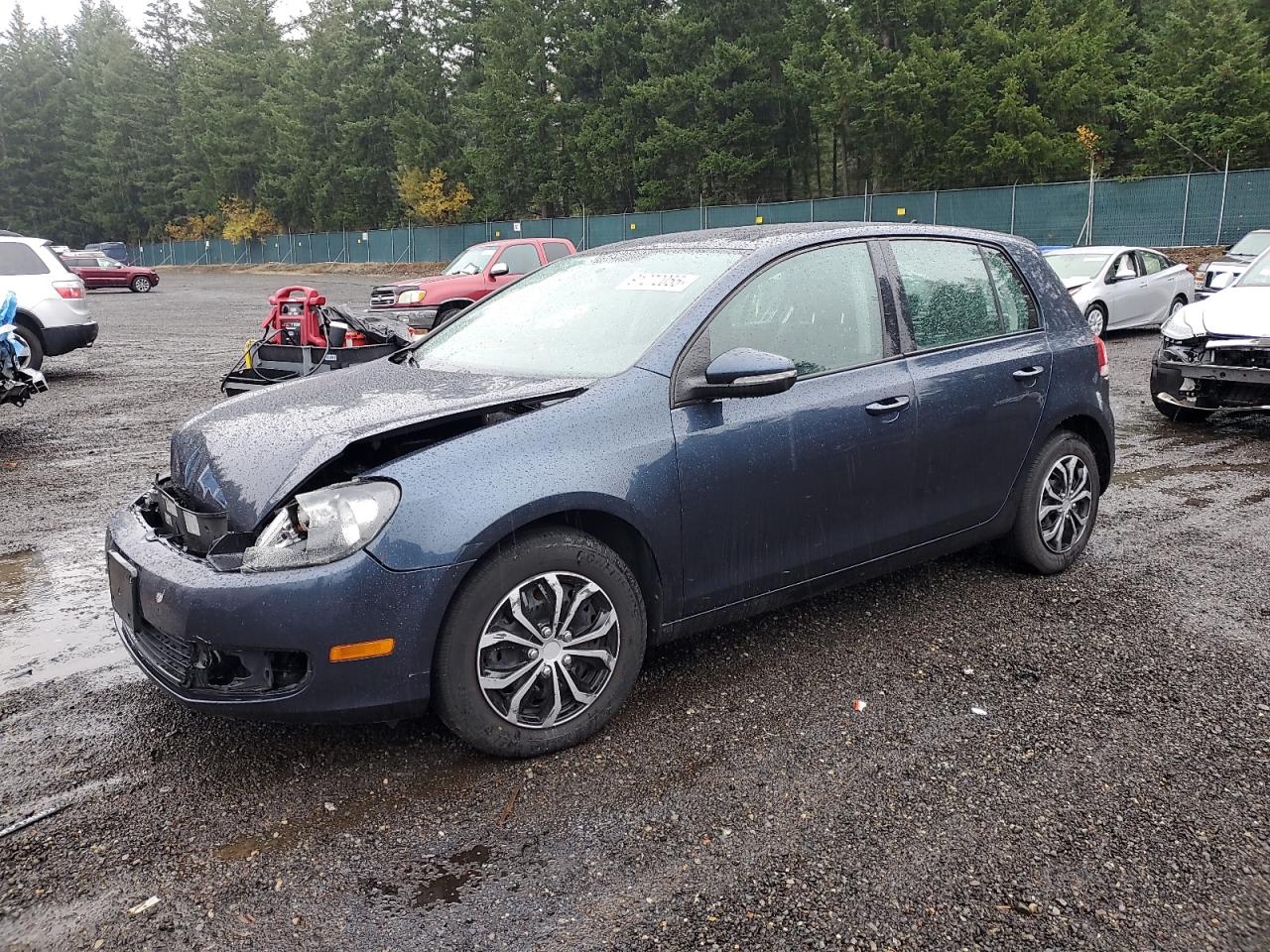 VOLKSWAGEN GOLF 2014
