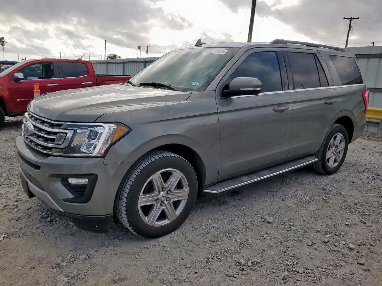 FORD EXPEDITION 2019
